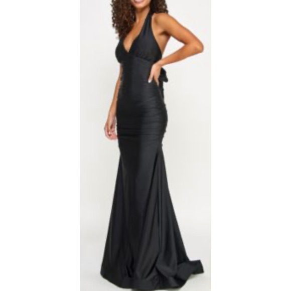 Emerald Sundae Womens XL Black Halter Mermaid Gown Ruched Tie Back Formal  Dress
